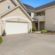 Article 67 : La porte de garage : un confort au quotidien avec Lyon Protection Habitat