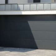 Article 71 : Porte de garage à Lyon : l’expertise d’un professionnel pour une installation durable